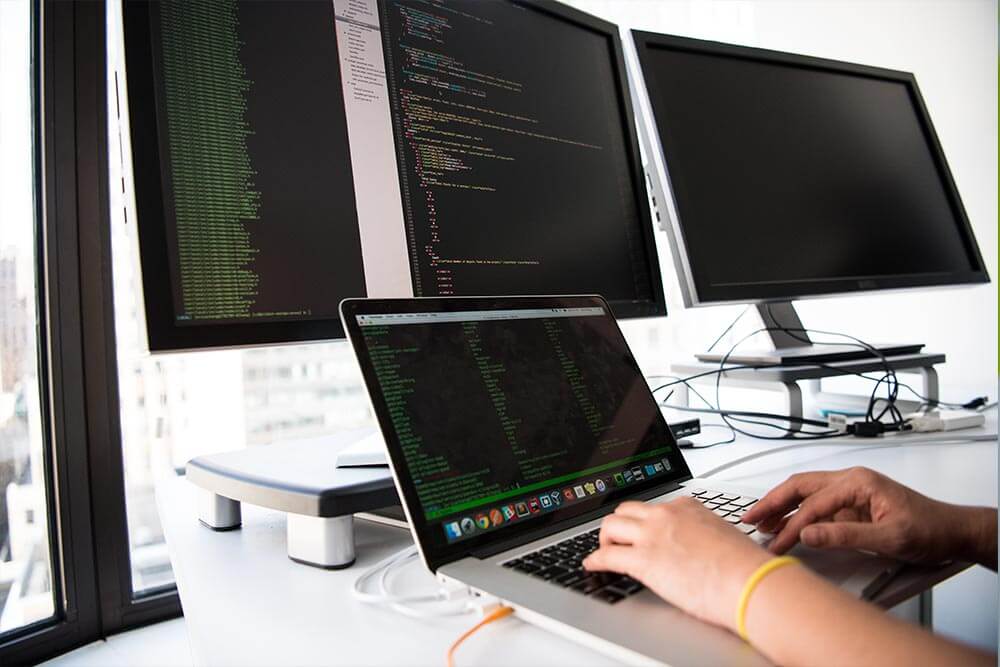 IDE Nedir? En İyi 6 IDE Editörü